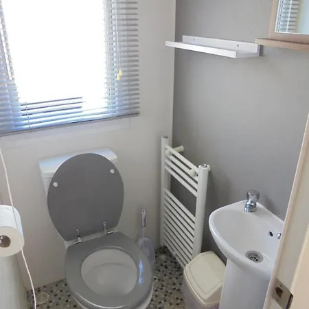 Kingfisher : Seabreeze:- 6 Berth, Enclosed Veranda, Close To Site Shop Ingoldmells Exterior foto